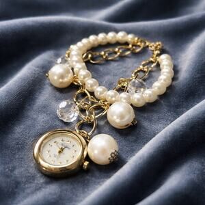 Ailisha women' s watch bracelet white dial pearl details crystal charms Gift